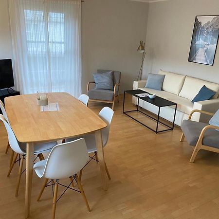 Modern Eingerichtete Wohnung Mit 2 Schlafzimmern Берген Екстериор снимка