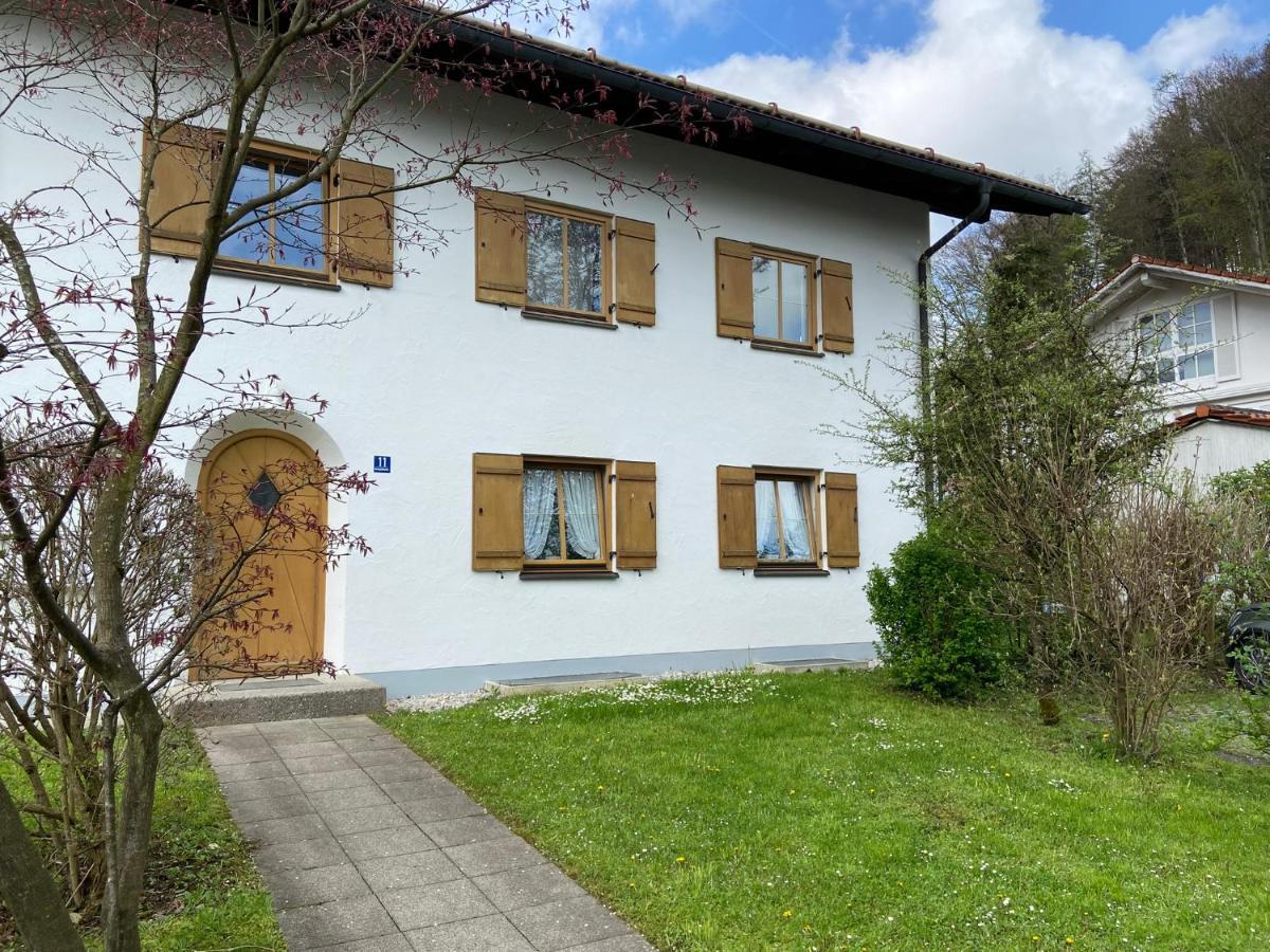 Modern Eingerichtete Wohnung Mit 2 Schlafzimmern Берген Екстериор снимка