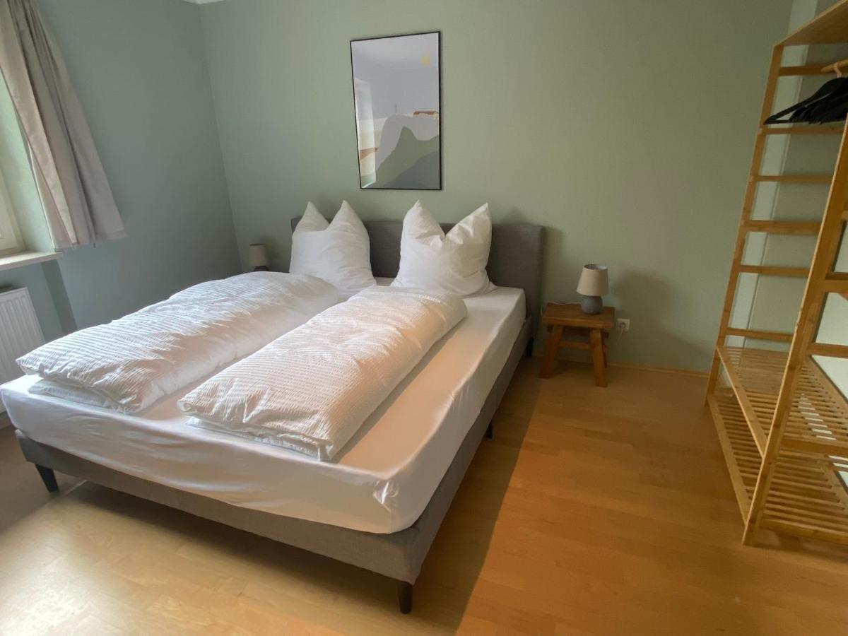Modern Eingerichtete Wohnung Mit 2 Schlafzimmern Берген Екстериор снимка