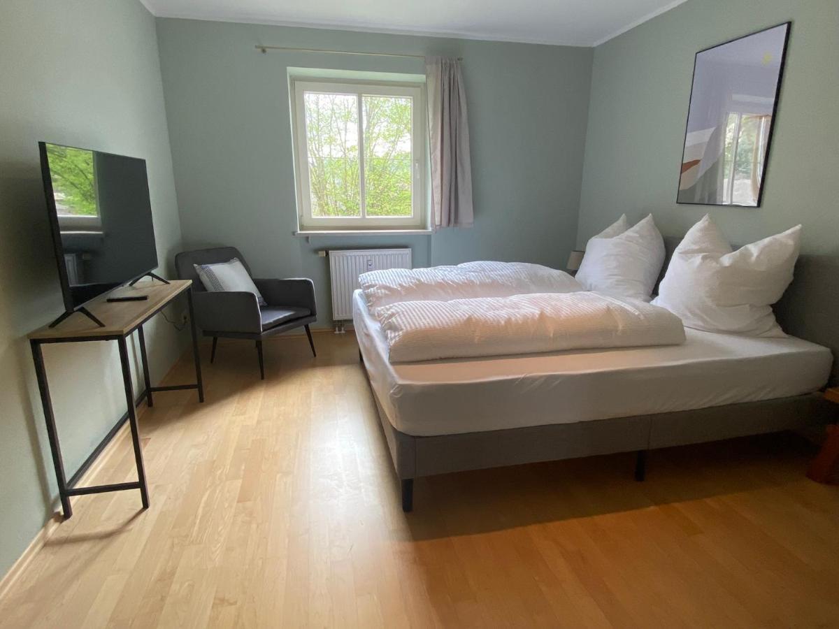 Modern Eingerichtete Wohnung Mit 2 Schlafzimmern Берген Екстериор снимка