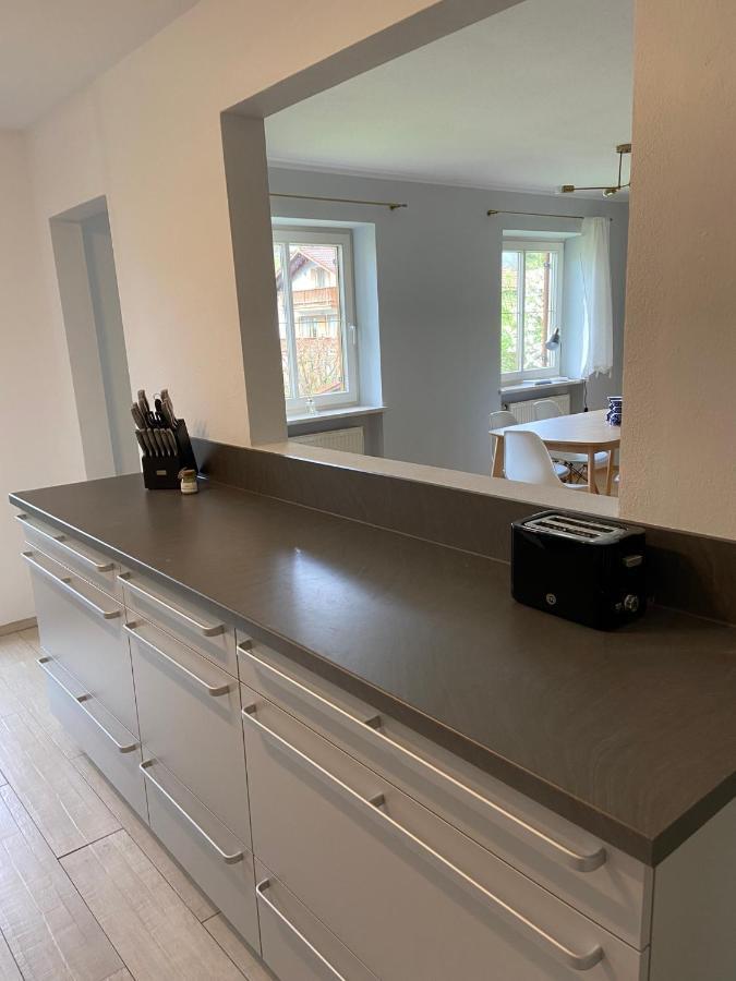 Modern Eingerichtete Wohnung Mit 2 Schlafzimmern Берген Екстериор снимка