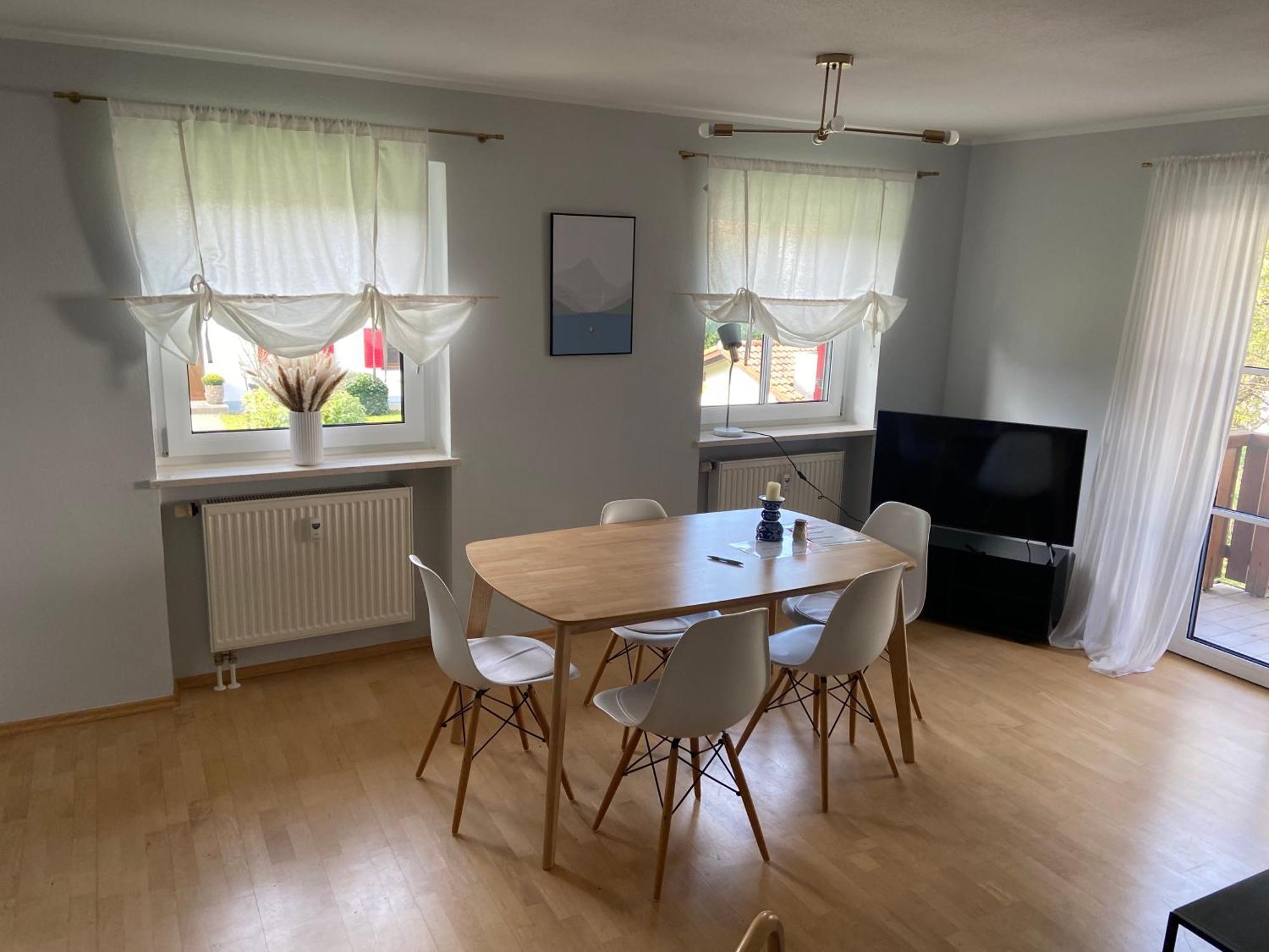 Modern Eingerichtete Wohnung Mit 2 Schlafzimmern Берген Екстериор снимка